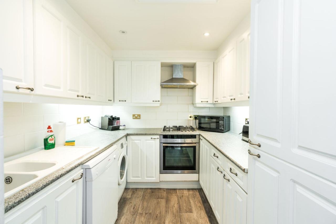 Spacious 2 Bedroom / Gloucester Road / Kensington Лондон Екстериор снимка